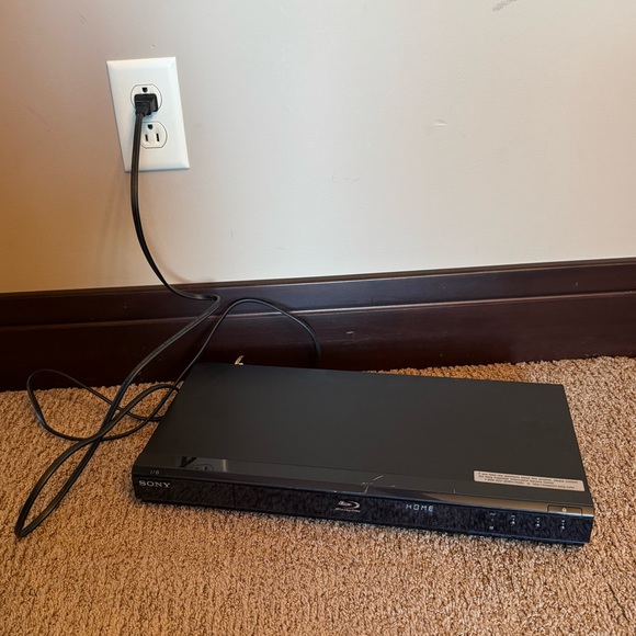 Sony Blu-Ray DVD Player